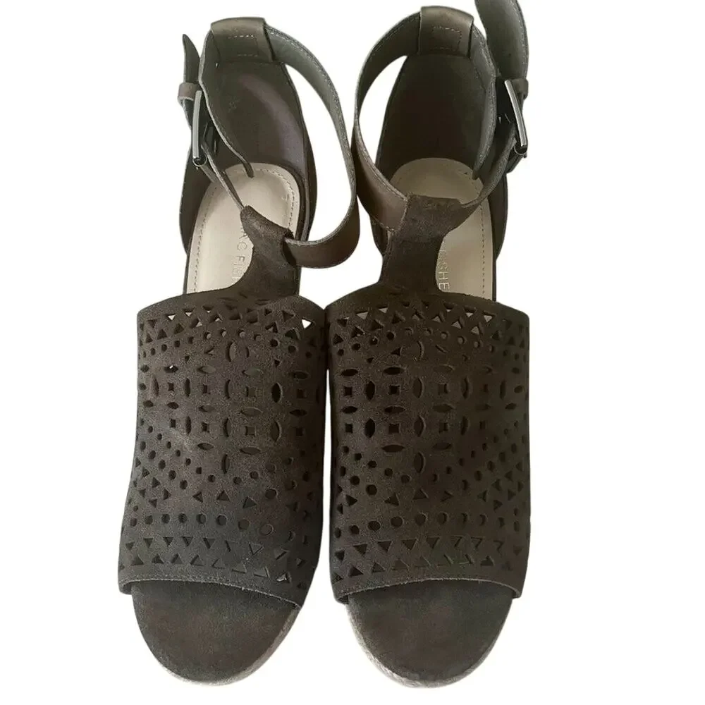 NEW Marc Fisher Hasina Olive Suede Laser Cut Espadrille Wedge Sandals Shoes